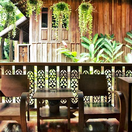 Tanita House Acomodação com café da manhã Chiang Mai Exterior foto