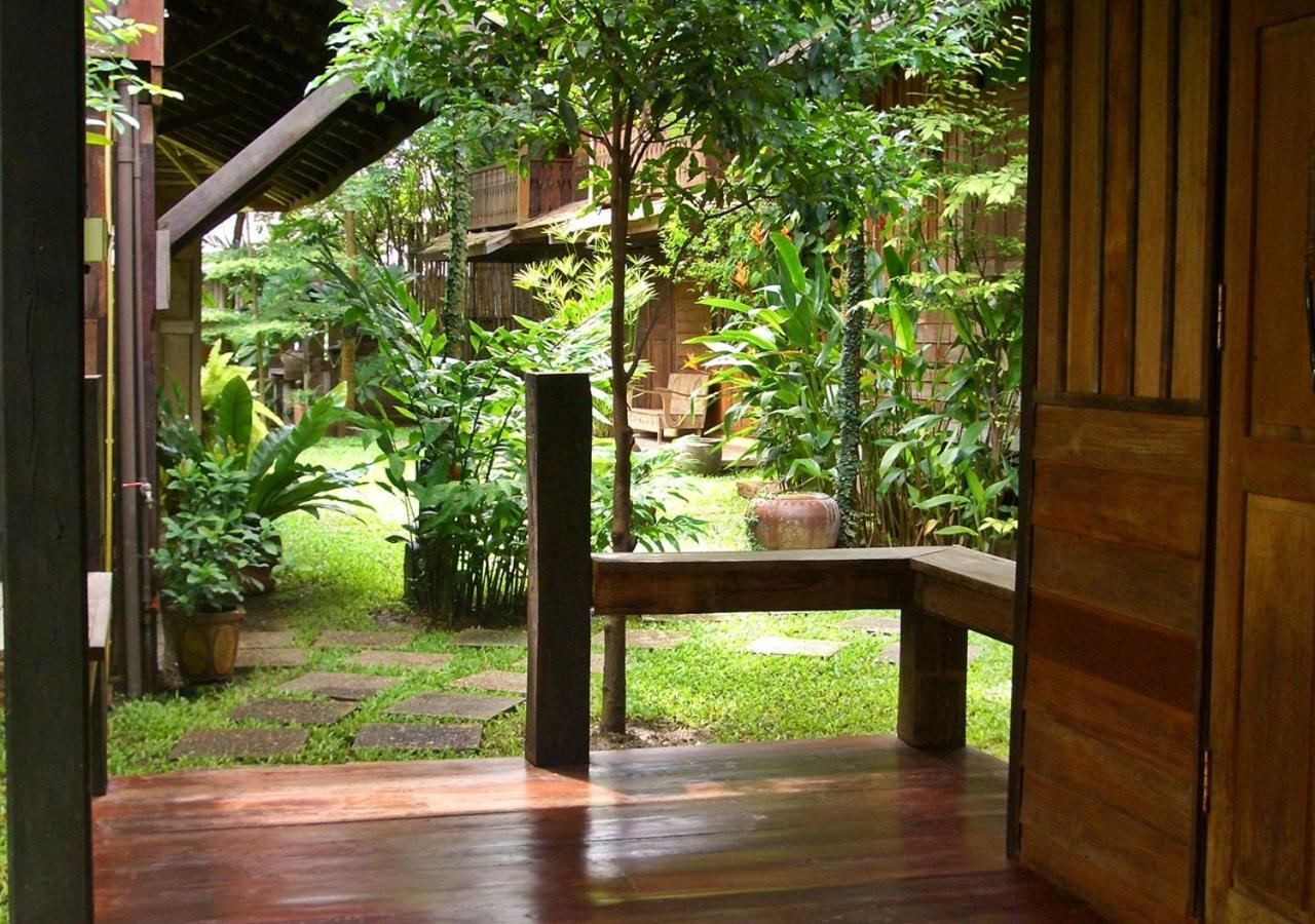 Tanita House Acomodação com café da manhã Chiang Mai Exterior foto